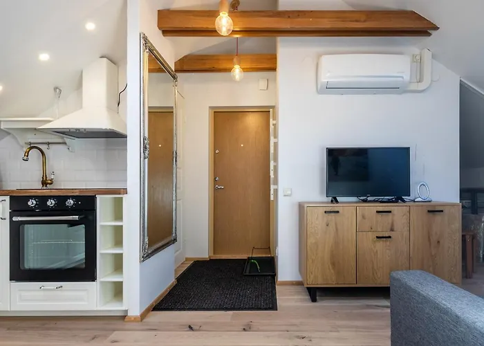 Nida Urbas Hill Apartments